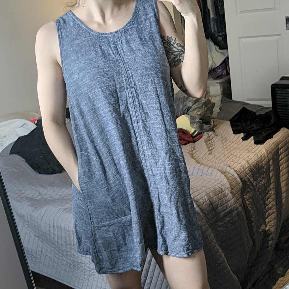 NWOT Sleeveless Linen Blend Shift Dress